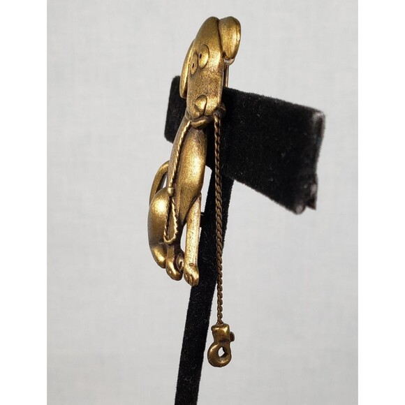 Vintage 1986 JJ Jonette Gold Tone Dog With Leash Brooch - Picture 3 of 13